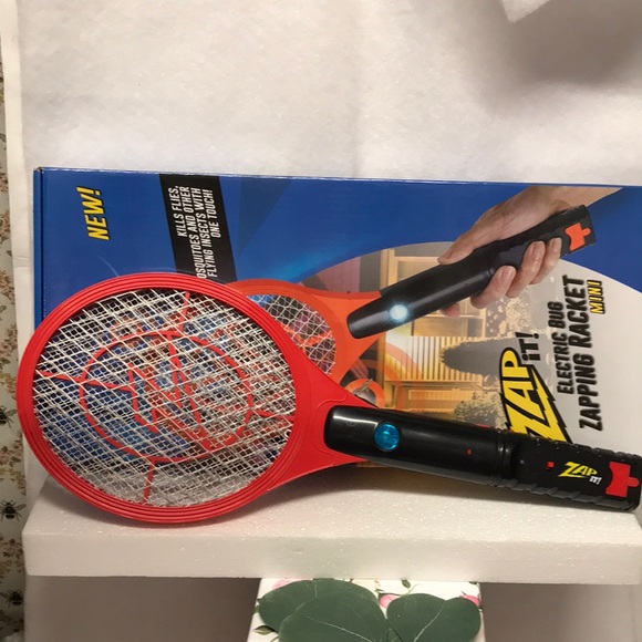 ZAP IT | Other | New Bug Killer Zap It Bug Zapping Racket Kills ...